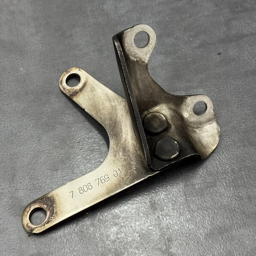 Halter Katalysator BMW X1 E84 18dX 20dX 23dX Halterung Kat motornah 7808769