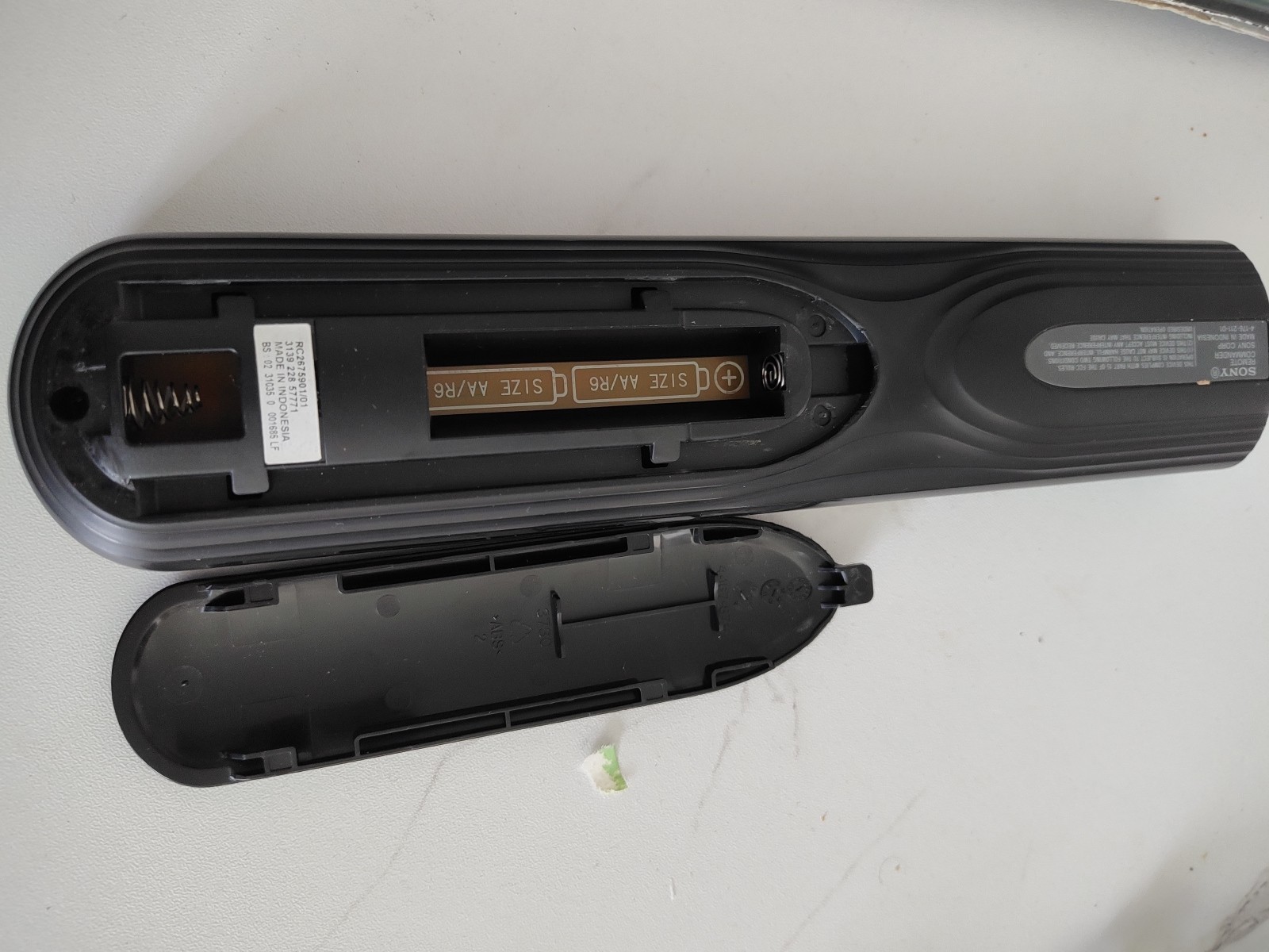  Sony Universal Remote RM-VZ320 Control Commander Black Works With 7 Devices