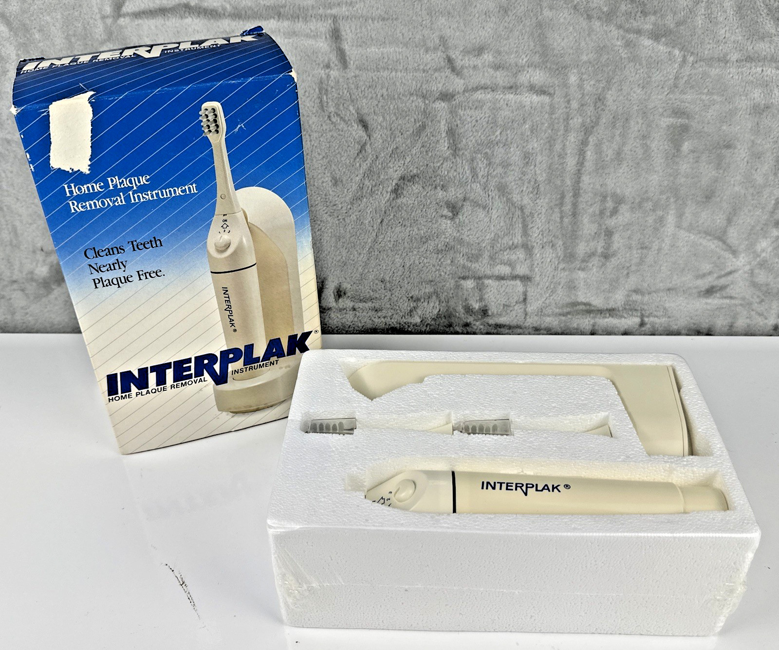 INTERPLAK Home Plaque Removal Instrument Tooth Brush Model PB-2 Rare New In Box