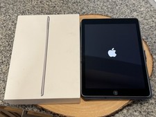 iPad Pro 9.7  Bundle With Case And Original Packaging 