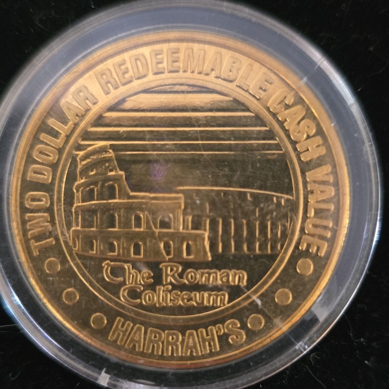 Harrah’s Casino Hotel Reno Nevada $200 Token - World’s 7 Wonders Roman Coliseum