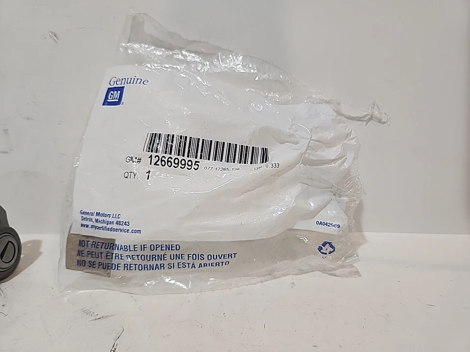 GM Rocker Arm 12669995 - Image 4 of 4