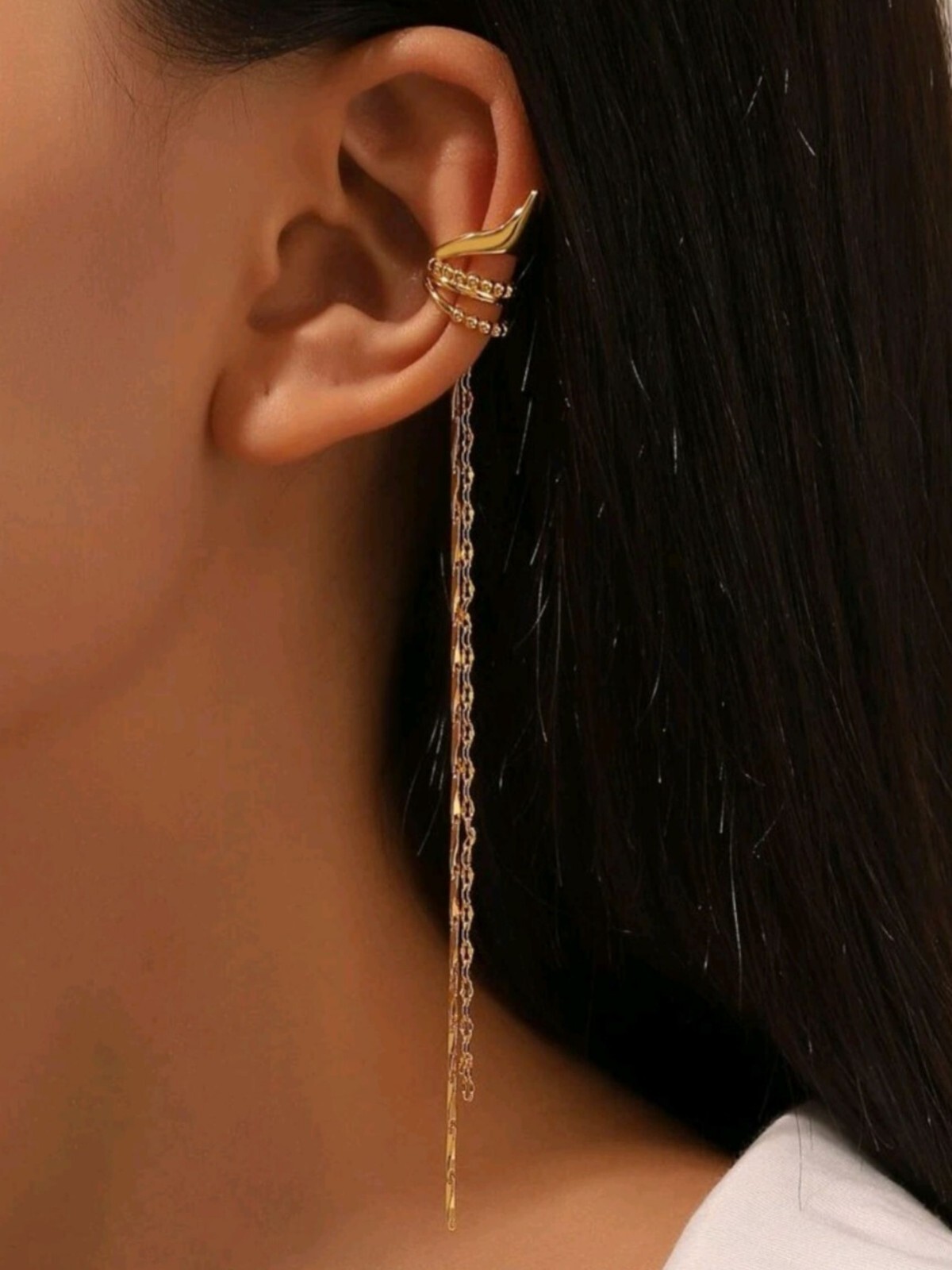 Elegant 14k Gold Chain Ear Cuff for Stylish Fine Jewelry