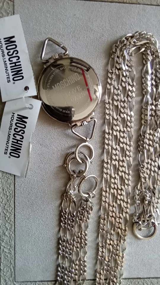 Orologio Da Taschino Nuovissimo Argento MOSCHINO con Catena Lunghissima Foto 3 de 4