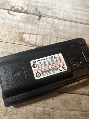 Motorola RLN6351C 6080384X65 Battery - Free Shipping! - No Clip Included - Picture 5 of 10