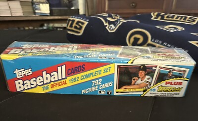 1992 Topps Baseball Sealed Complete Factory Set 792 Cards + 10 Topps Gold