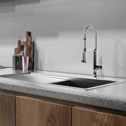 Leak-Proof Kitchen Sink Faucet Semi-Professional Pull Down with Appropriate GMP - Picture 4 of 10
