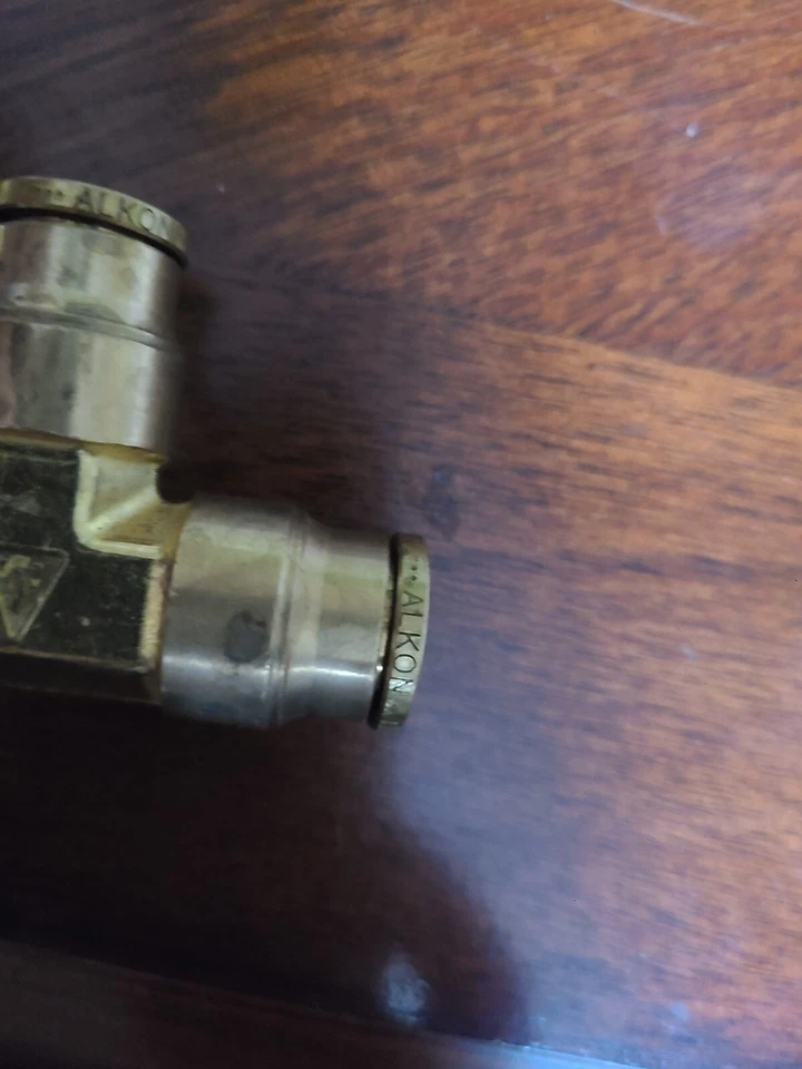   DOT PUSH TO CONNECT BRASS 1/2” TUBE UNION TEE DOT - Image 4 of 4