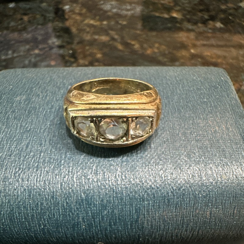 18k Yellow Gold Plated 3-Stone Round Clear Stone Ring Size 7 Signed