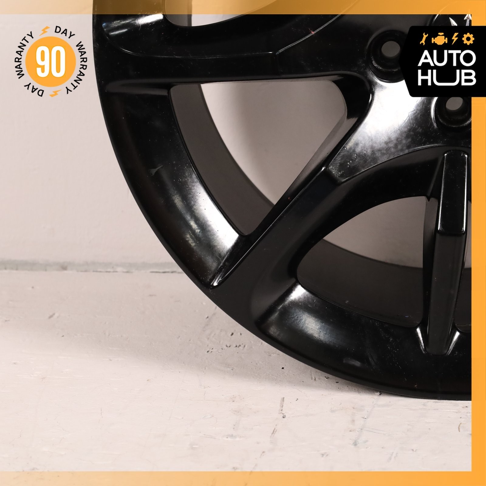 Maserati GranTurismo M145 10.5 x 20 20" Rear Wheel Rim Black 84072500 OEM