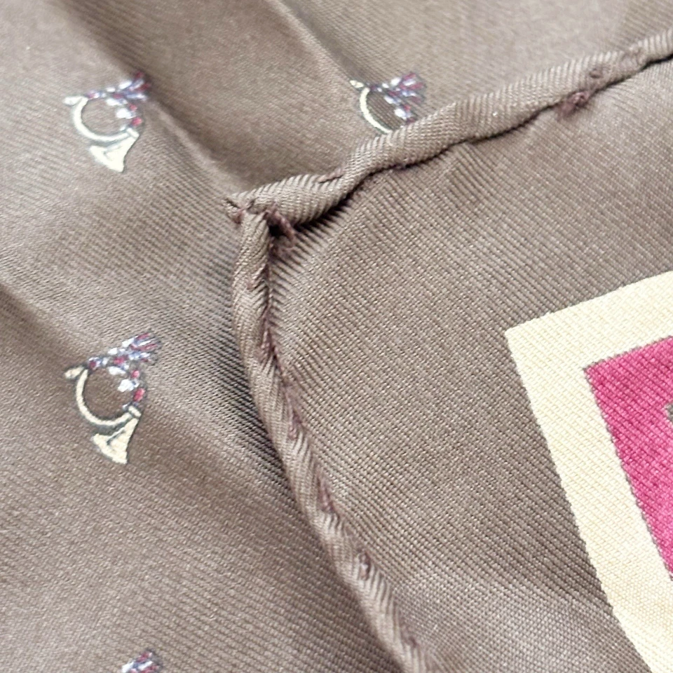 "Pañuelo cuadrado de bolsillo marrón ROBERT TALOTT cuernos enrollados a mano de seda 16"" X 16""" Foto 4 de 4