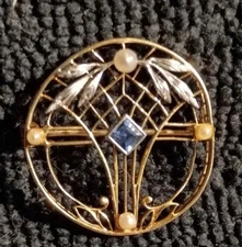 Krementz & Co sapphire and pearls 14k gold broach