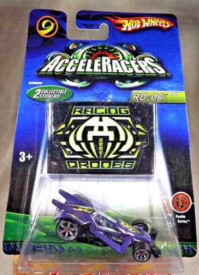 2006 Hot Wheels AcceleRacers Realm Series Racing Drones RD-06 Purple w/Gray A6Sp