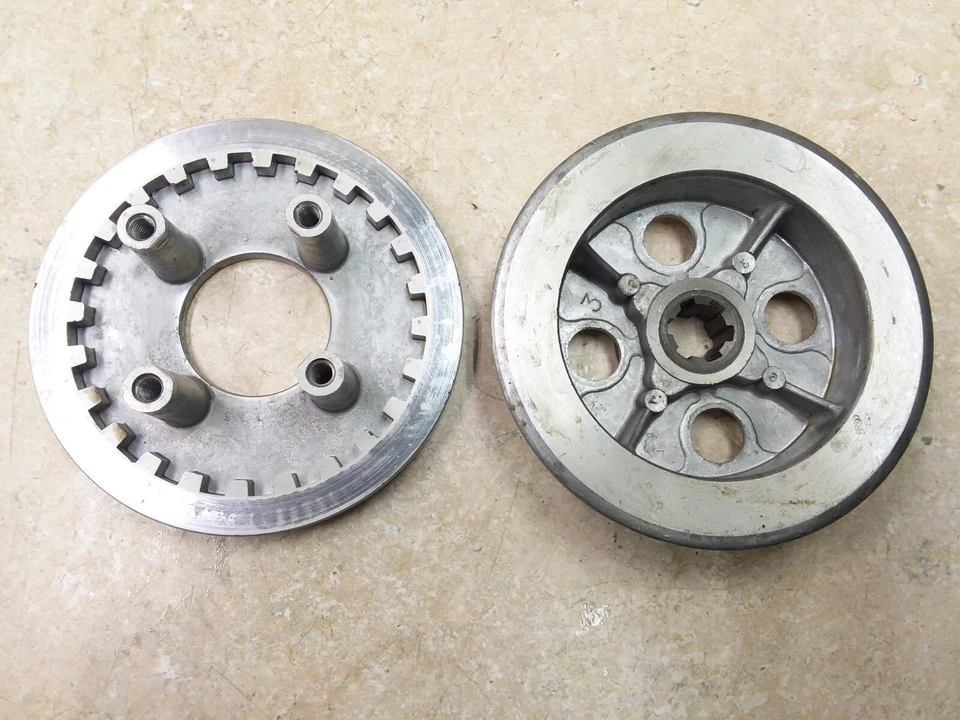 Buje de embrague interior y placa de presión del motor Honda 50 MB5 MB-5 MB50 1982 ANX-C Foto 2 de 4