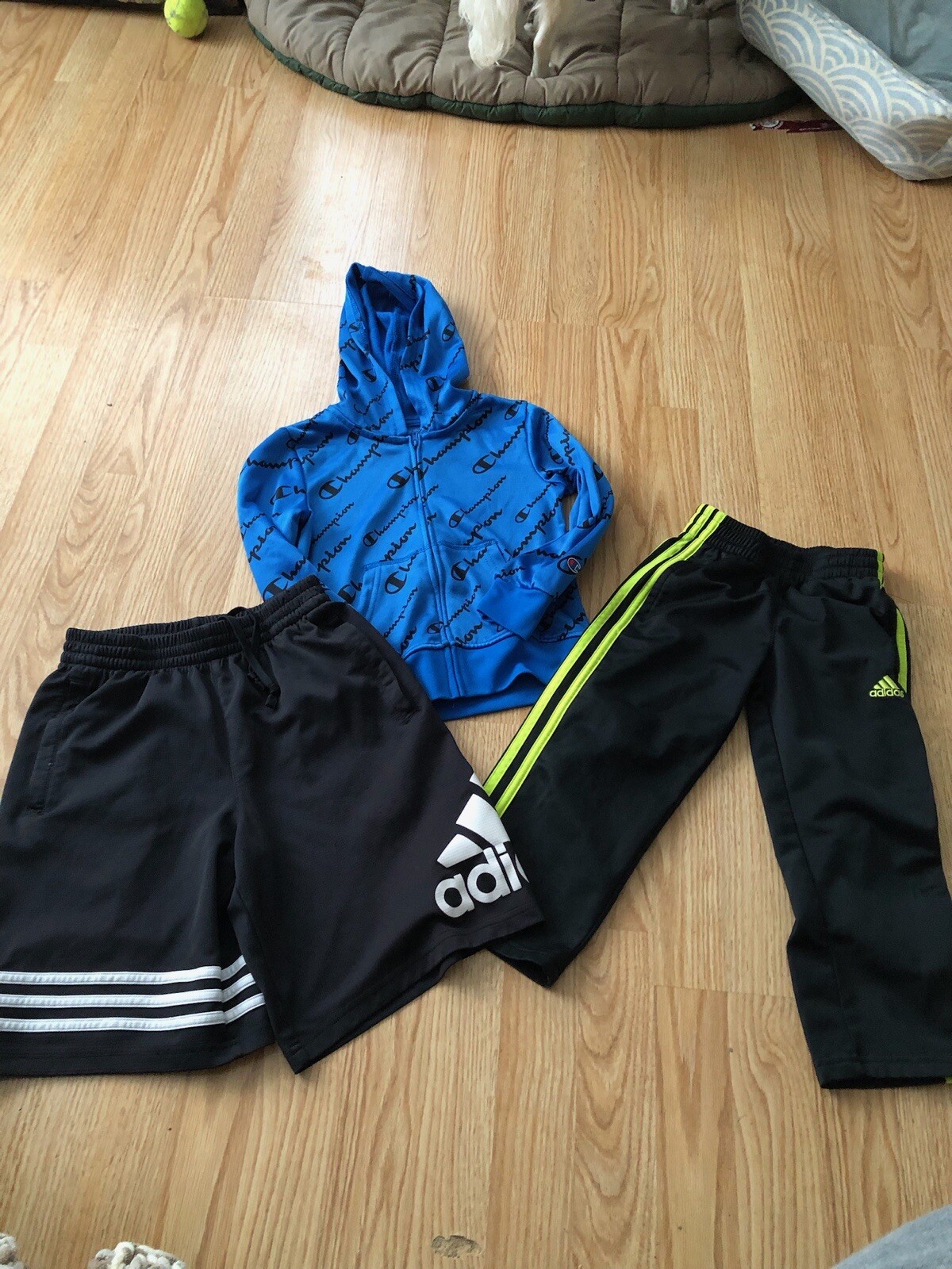 Picture 1 of 6