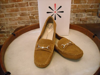 Isaac Mizrahi Annie Hazelnut Brown Suede Horsebit Driving Moccasin 9 SALE