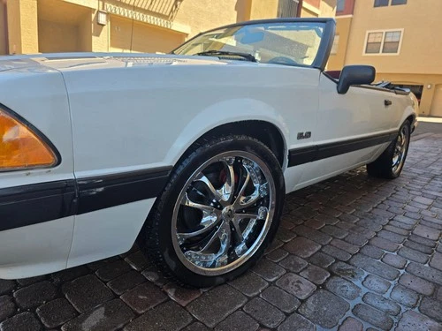 1991 Ford Mustang GT