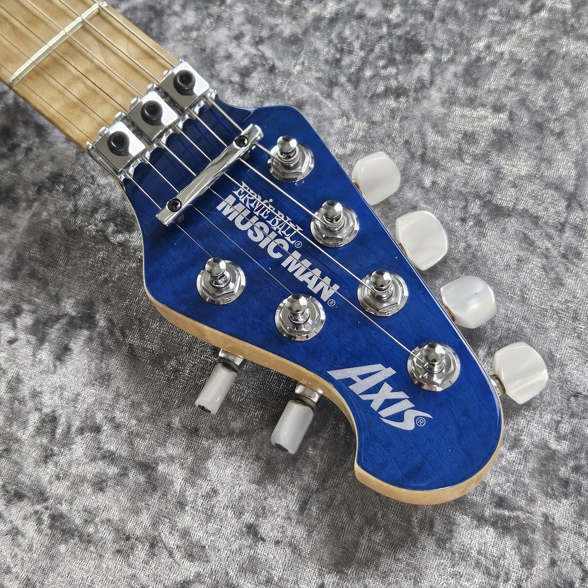 ギター MUSIC MAN AXIS USA Translucent Blue MUSIC MAN AXIS Translucent Blue Made in USA 2013 Solid Body