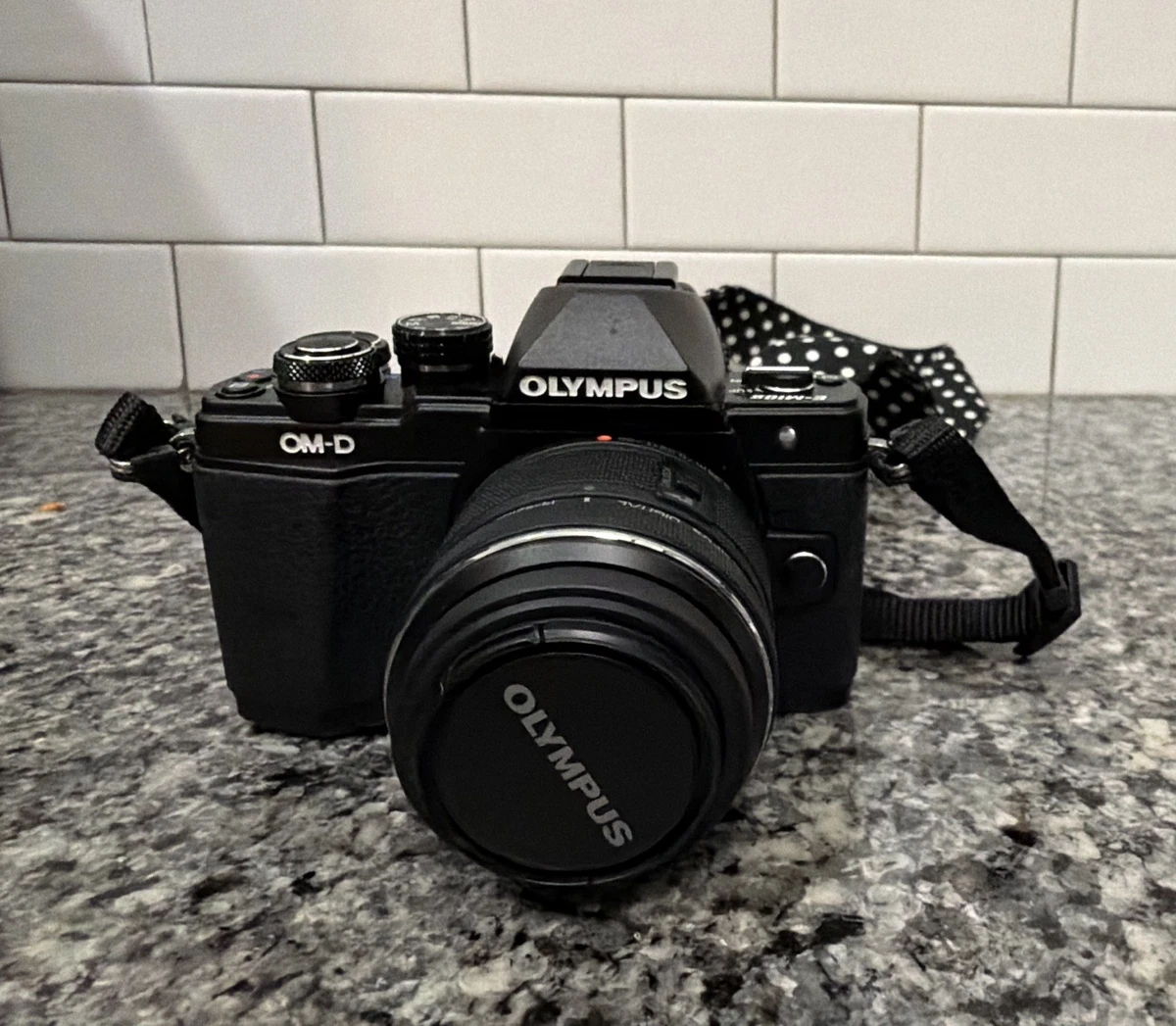 Olympus OM-D E-M10 Mark II Digital Cameras for Sale - Shop New