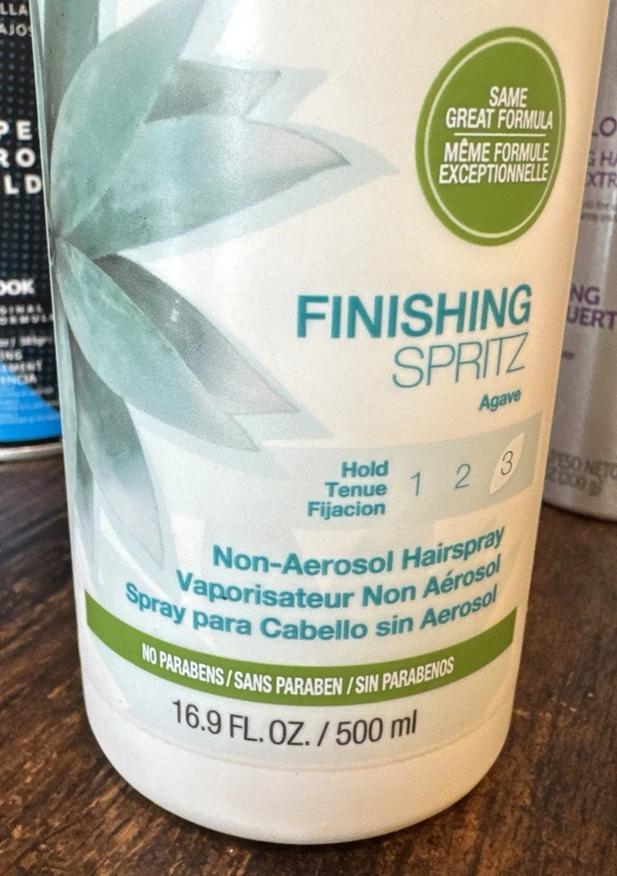 Spray para el cabello Biolage Styling Finishing Sprinz sin aerosol 16,9 fl oz Foto 3 de 4