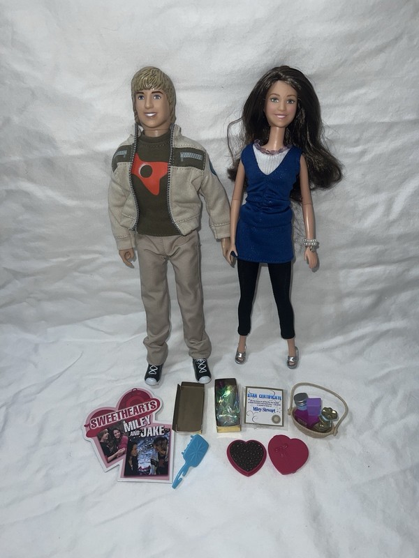HANNAH MONTANA TARGET DOLL SET LOT MILEY AND JAKE SWEETHEARTS EXCLUSIVE 2007