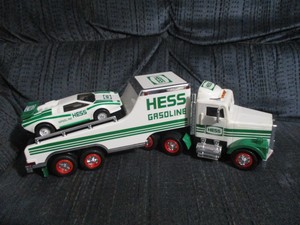 1991 hess toy truck and racer
