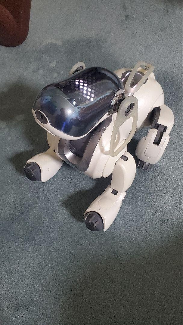 AIBO 『ERS-7』 ロボット犬 SONY Aibo ERS-7 Pearl White USED Rare Dog-Shaped Virtual Pet