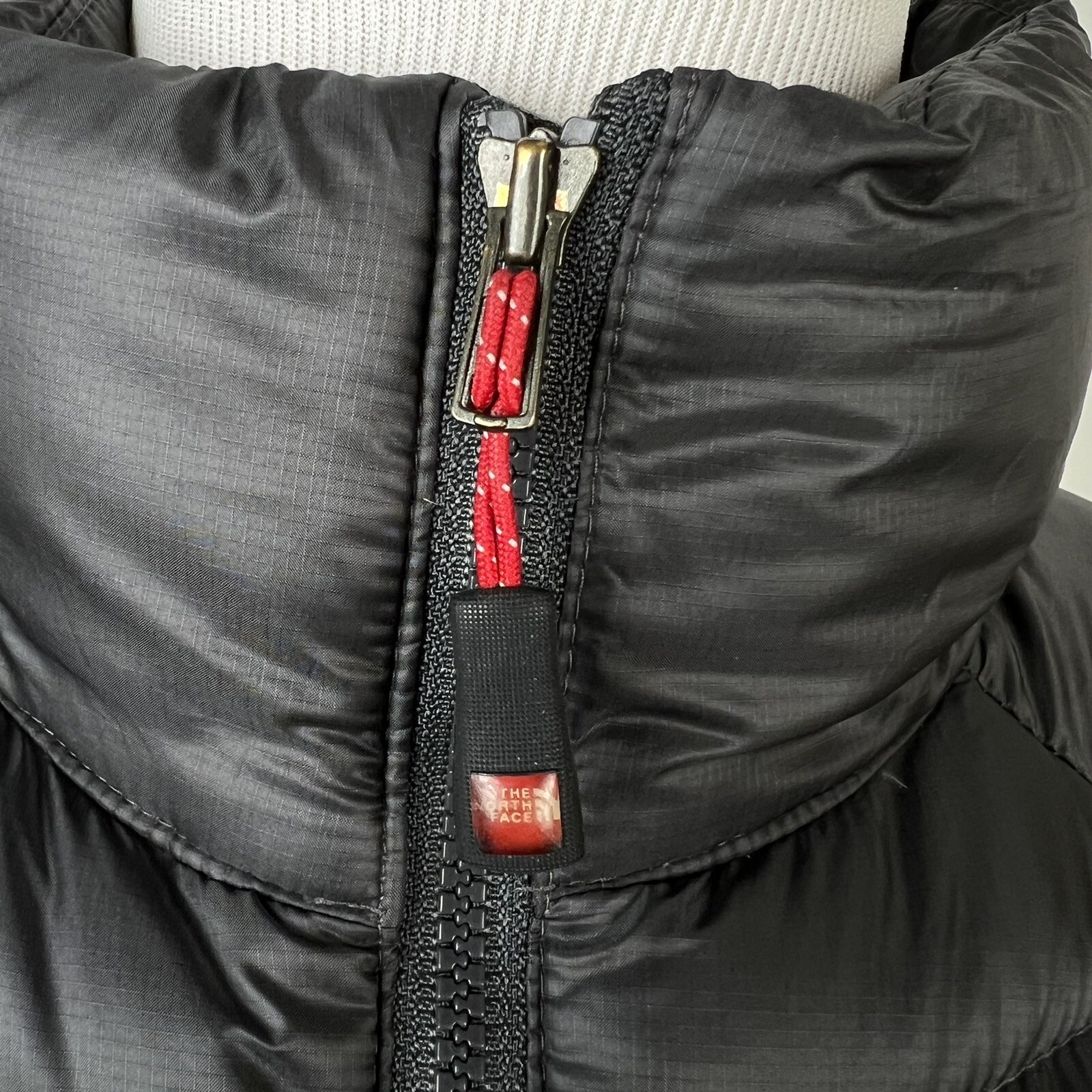 The North Face Thunder Down Jacket Ultralightweig… - image 7