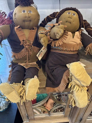 Xavier Roberts 1983 American Indian set Cabbage Patch Soft Sculpture