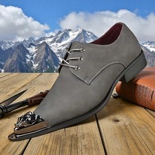 Scarpe eleganti e raffinate da uomo , con punta in metallo Numeri 40/47 . Offert