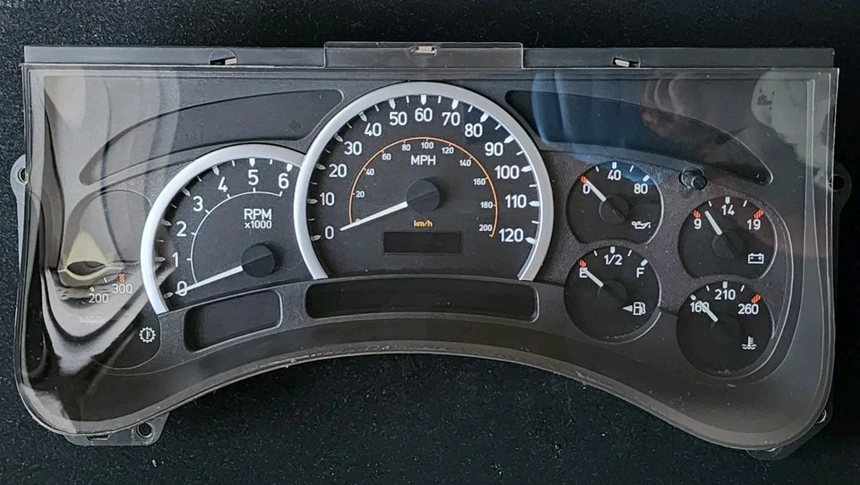 2005 悍马 H2 黑面原始设备制造商 120mph 速度表簇 — 第 2/4 张图片