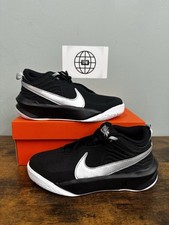 Nike Boy's Team Hustle D 10 Big Kid Black/Metallic Silver/Volt/White 5Y