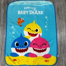 Nickelodeon Pinkfong Baby Shark Soft Throw Kids Blanket 56 in X 46 in