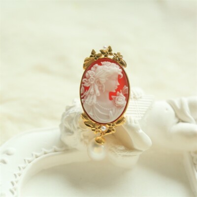 F18 Goddess Flora Mother of Pearl Red Agate Pearl Pendant Brooch Silver 925