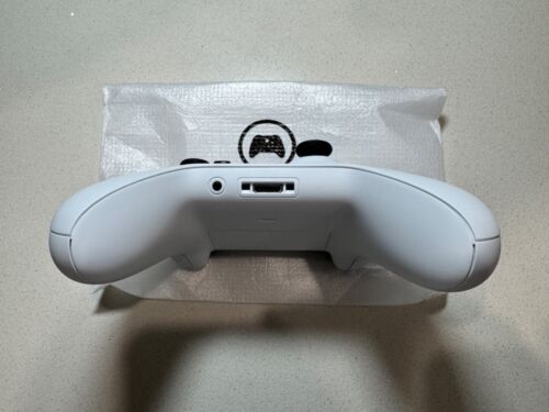 GENUINE Microsoft Xbox Wireless Controller Gamepad for Series X S One Windows 10 - Picture 2 of 4