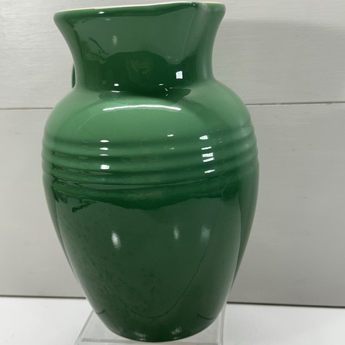 Le Creuset Stoneware Pitcher Ombre Green Ribbed Large 9" - Picture 4 of 7