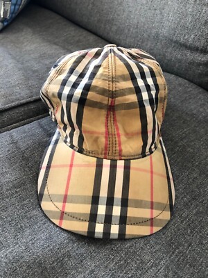 burberry hat used
