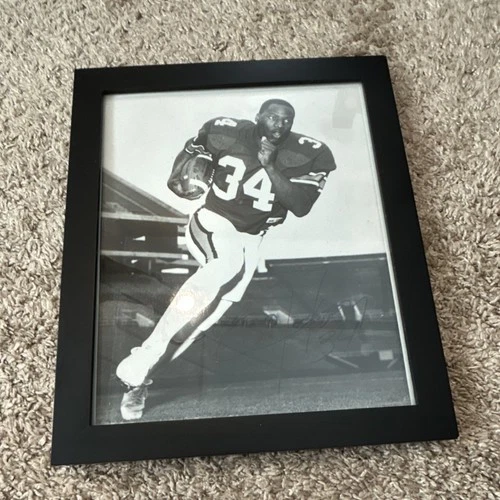 Bo Jackson Oakland Raiders Autographed Original Framed Black & White Photo