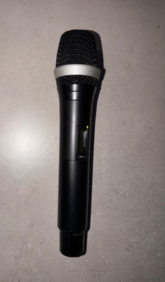 AKG UHF DHT800 Reference Digital Wireless Handheld Transmitter
