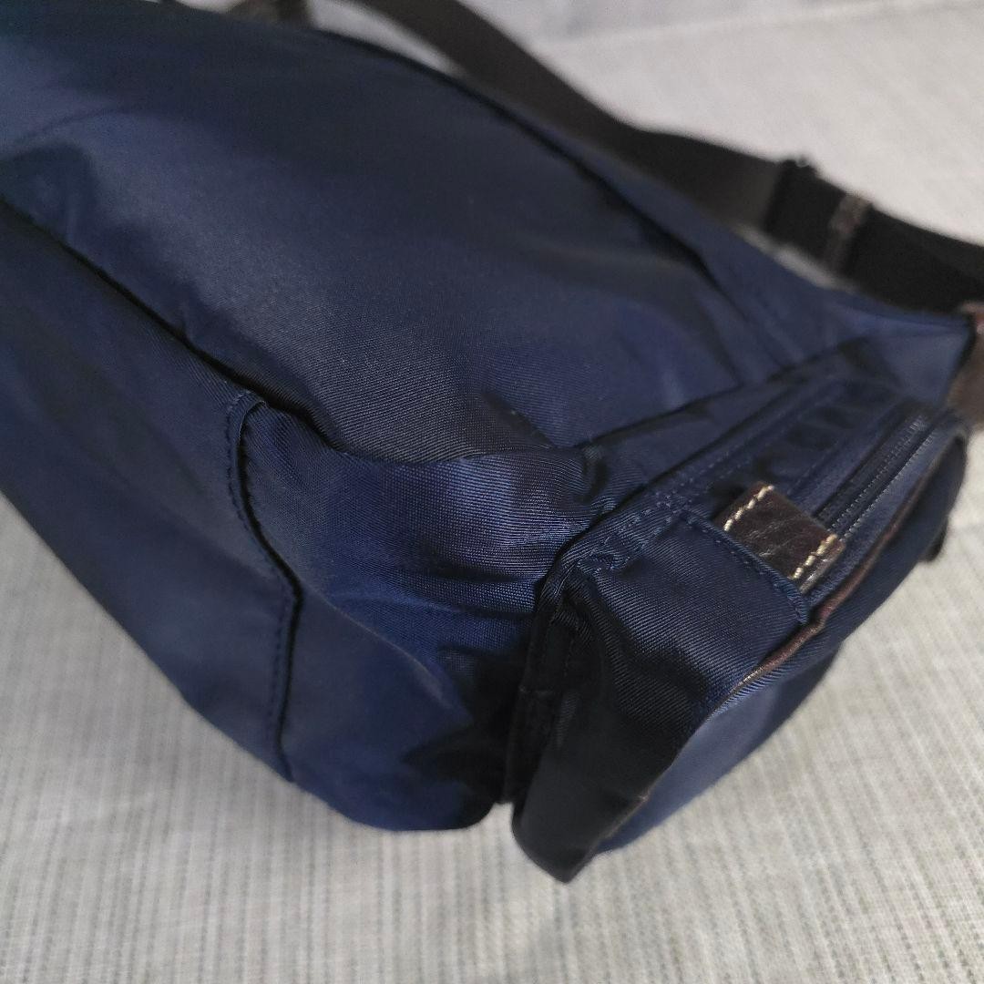 Level PORTER PLAN Shoulder Bag - image 11