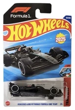 2025 Hot Wheels F1 Mercedes-AMG Petronas Formula One Team Track Aces