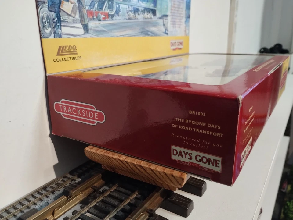 Lledo Days Gone By Collectibles, BR1002 Bygone Days of Road Transport. - Image 2 of 4