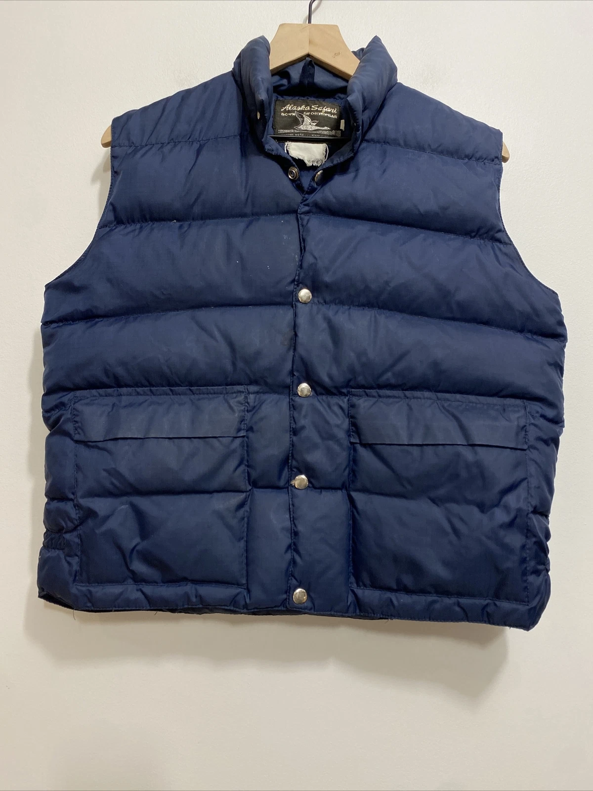 Vintage Alaska Safari Down Puffer VEST Sportswear Mens XS Navy Snap Closure