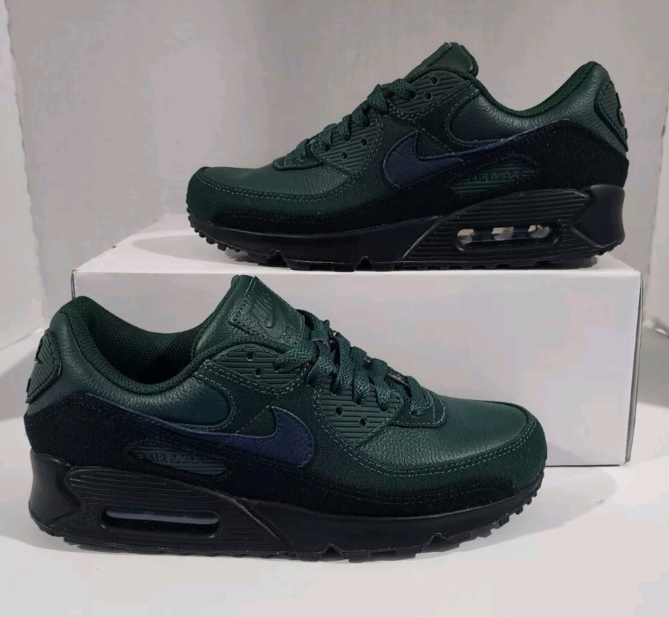 美品 NIKE AIR MAX 90 ☆NIKE☆大人気☆AIR MAX 90 GORE-TEX エアマックス90☆追跡可