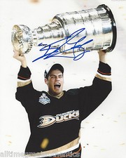 ANAHEIM DUCKS RYAN GETZLAF SIGNED 2007 STANLEY CUP 8X10 PHOTO W/COA NHL MVP