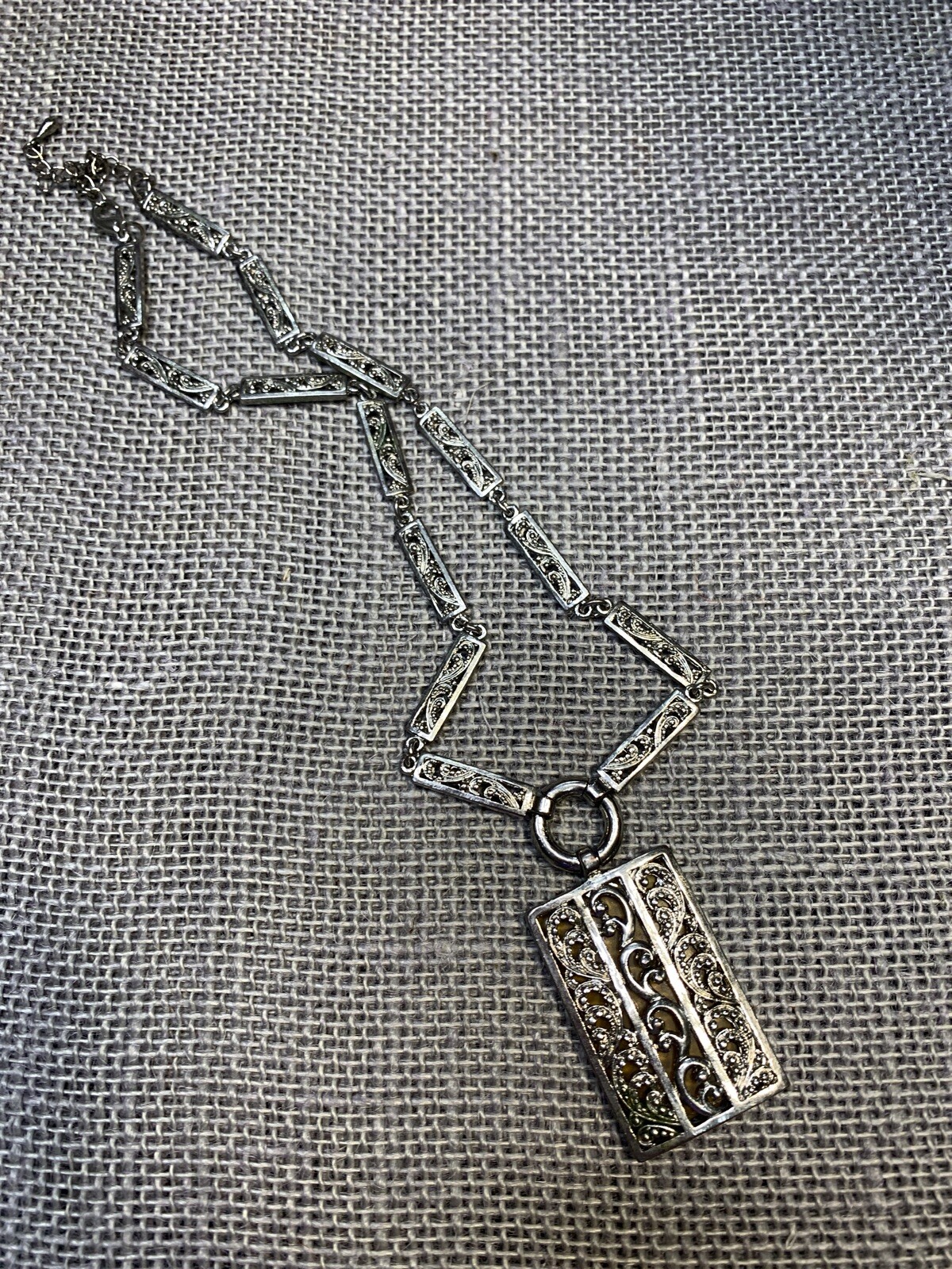 Vintage  Detailed Rectangular Drop pendant neckla… - image 10