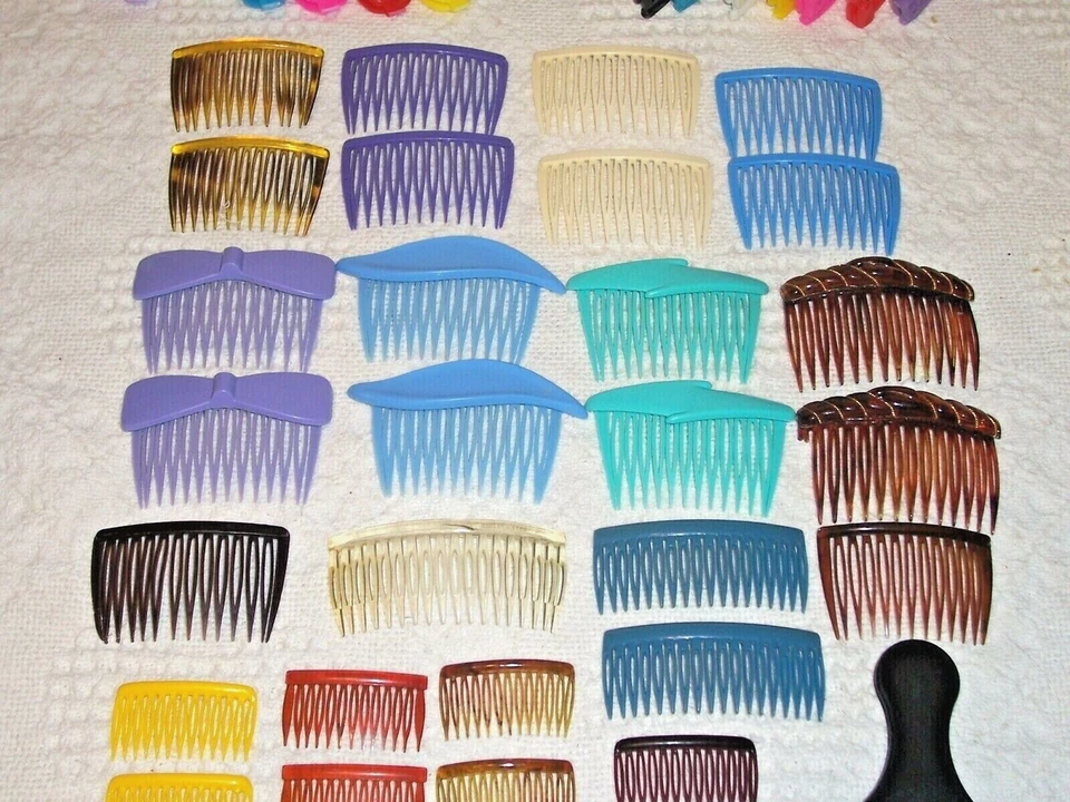 (761)-VTG-51 Assorted Combs from 60's/70's-Most Unused-All Sanitized +Bonus - Image 4 of 4