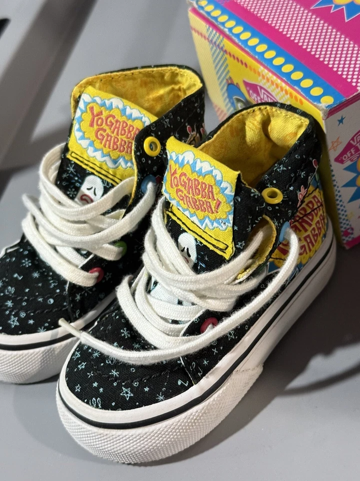 全新 - 范斯 Yo Gabba Gabba! 儿童蹒跚学步的高帮运动鞋。 5 码(已停产) — 第 2/4 张图片