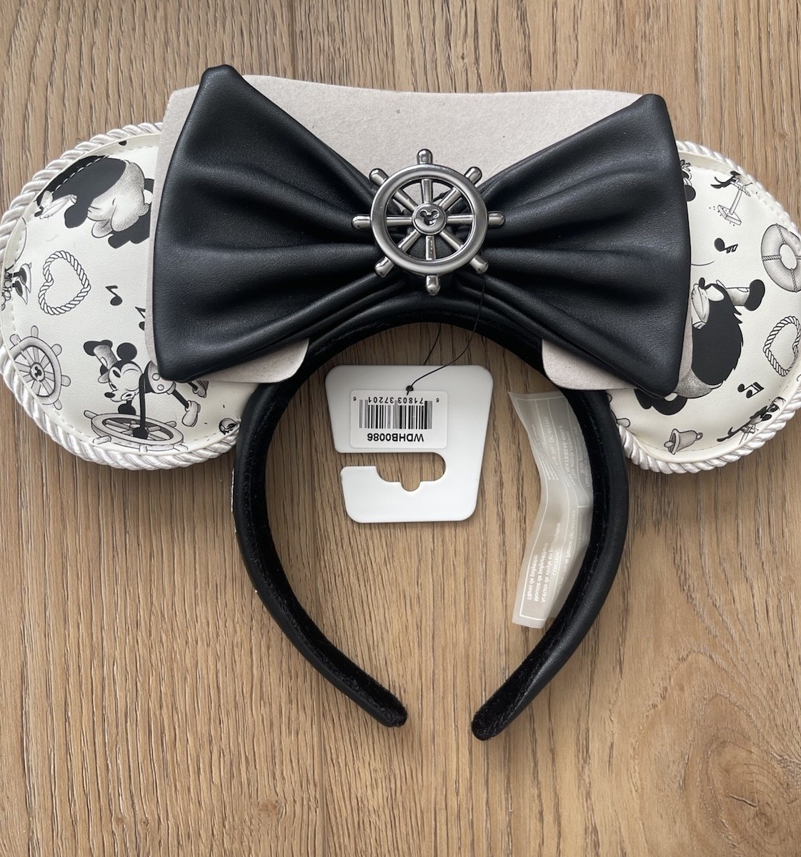 Loungefly Steamboat Willie Mickey Mouse Ears Stitch Shoppe Steamboat Willie Ear Headband main image 4