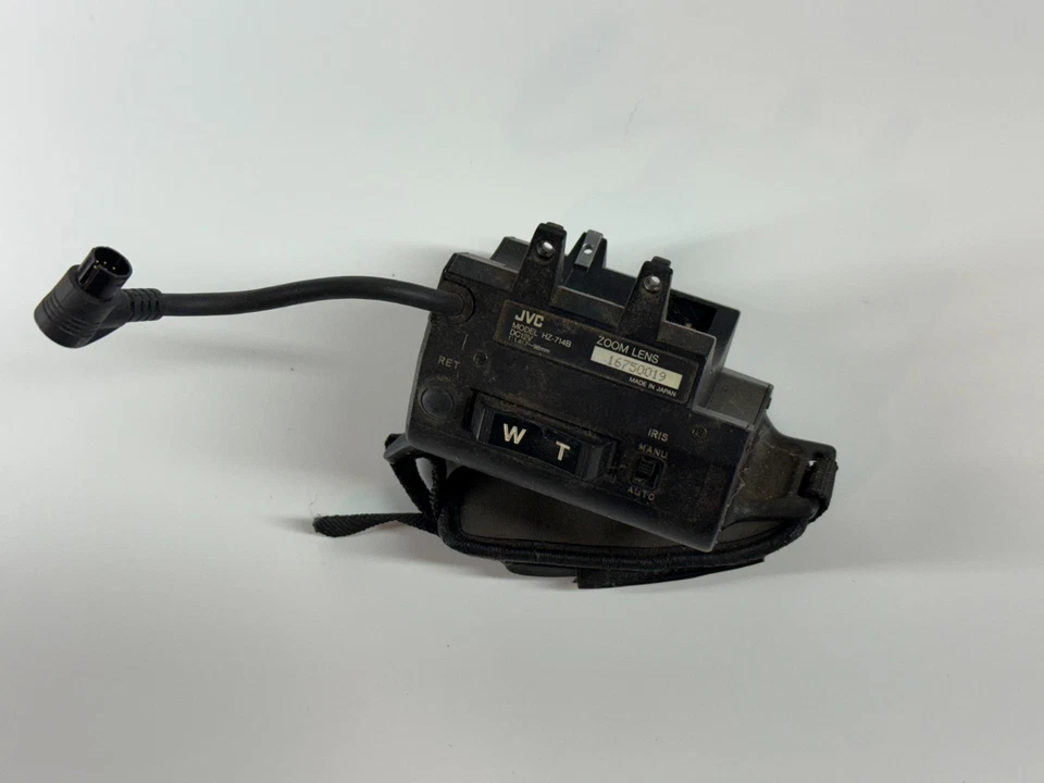 JVC KY-17FIT Broadcast Digital Video Camera and Zoom Lens - Image 2 of 4